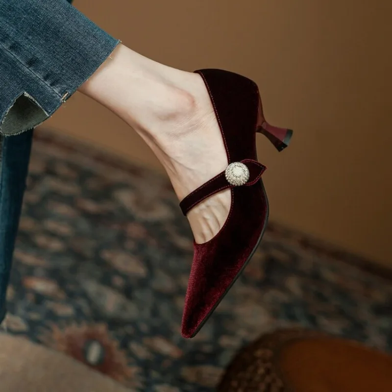 Wine Red Pointed Toe Mary Jane - Boots recension och pris