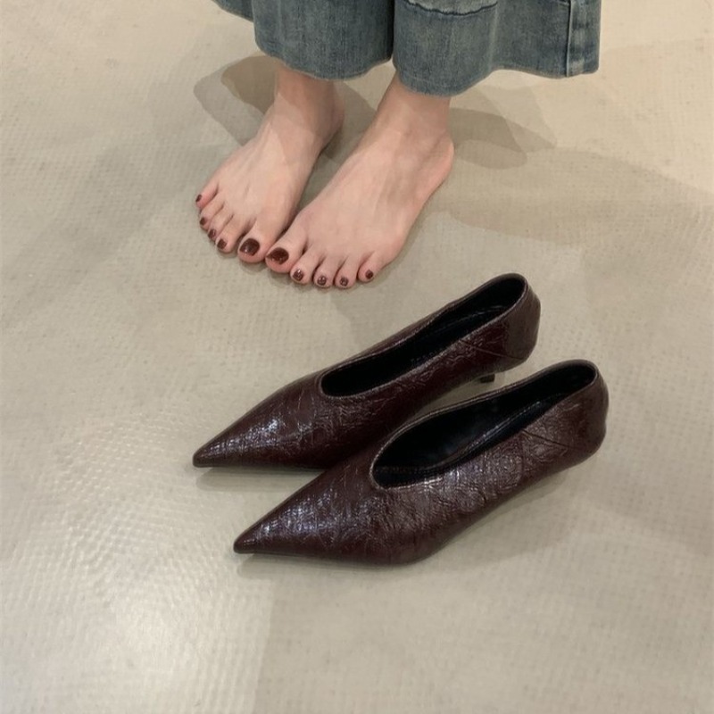 2025 Autumn New Commuter Wind  - Heels recension och pris