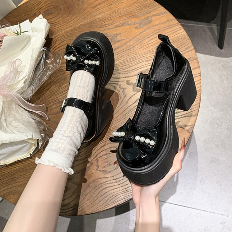 2026 Lolita Shoes Black Super  - Heels recension och pris
